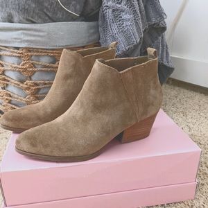 Tan suede Women's Size 6